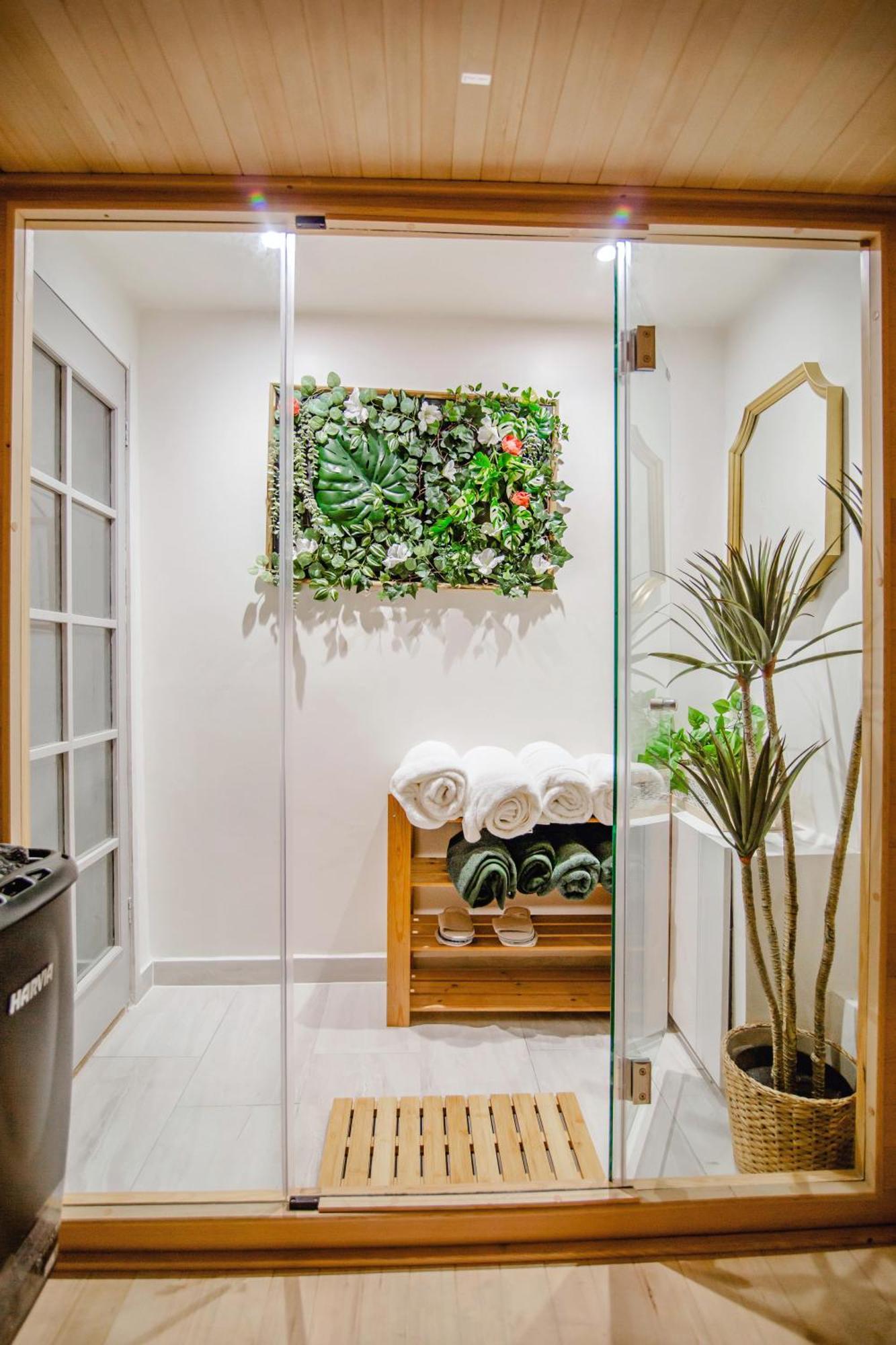 Modern Central Luxury Home With Hot Tub Sauna 11Ppl Sheffield Esterno foto
