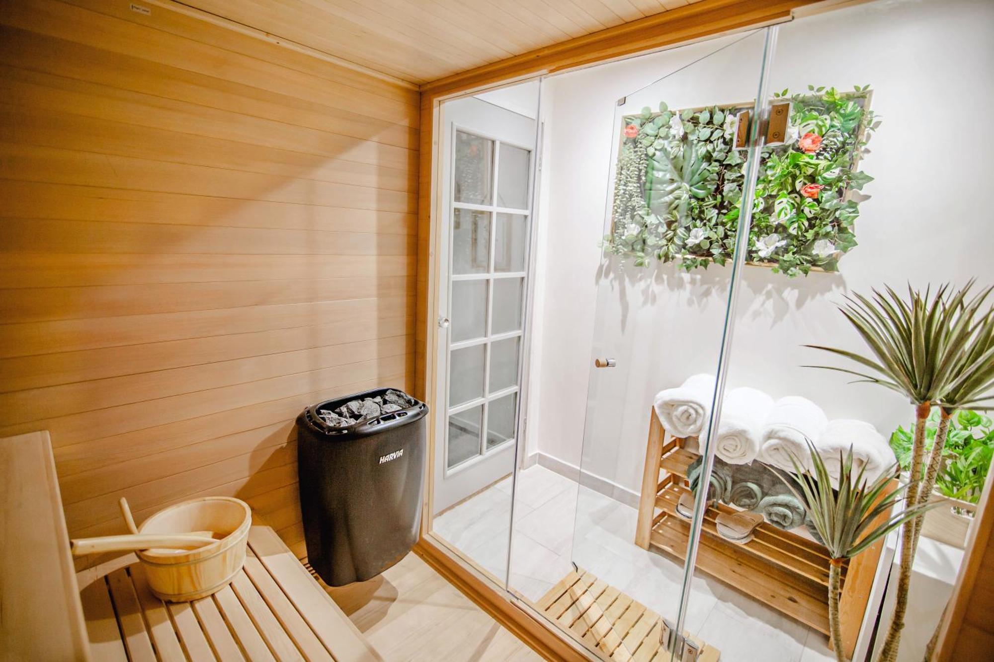 Modern Central Luxury Home With Hot Tub Sauna 11Ppl Sheffield Esterno foto
