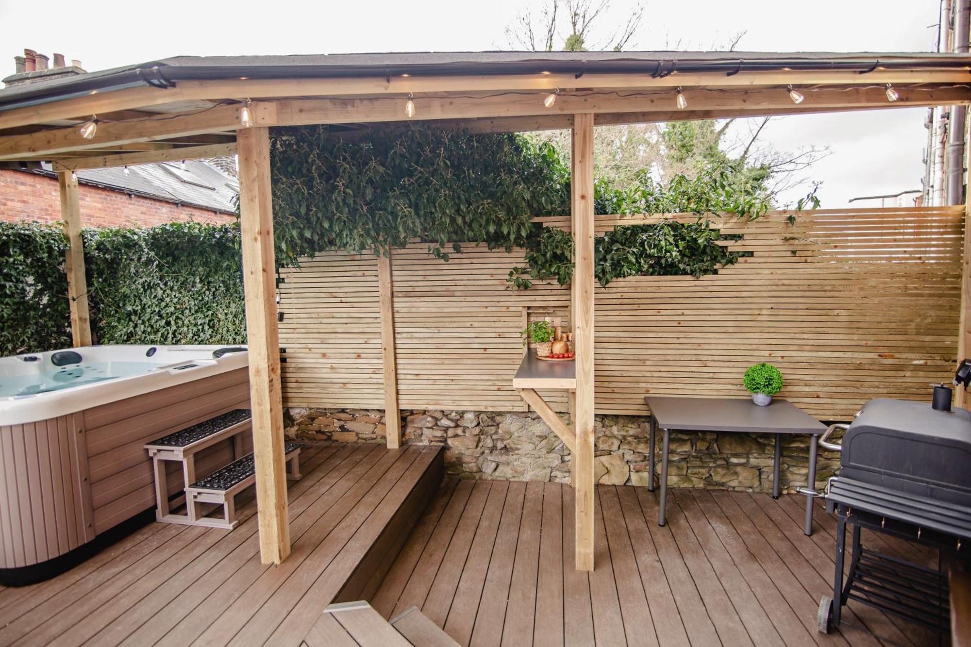 Modern Central Luxury Home With Hot Tub Sauna 11Ppl Sheffield Esterno foto