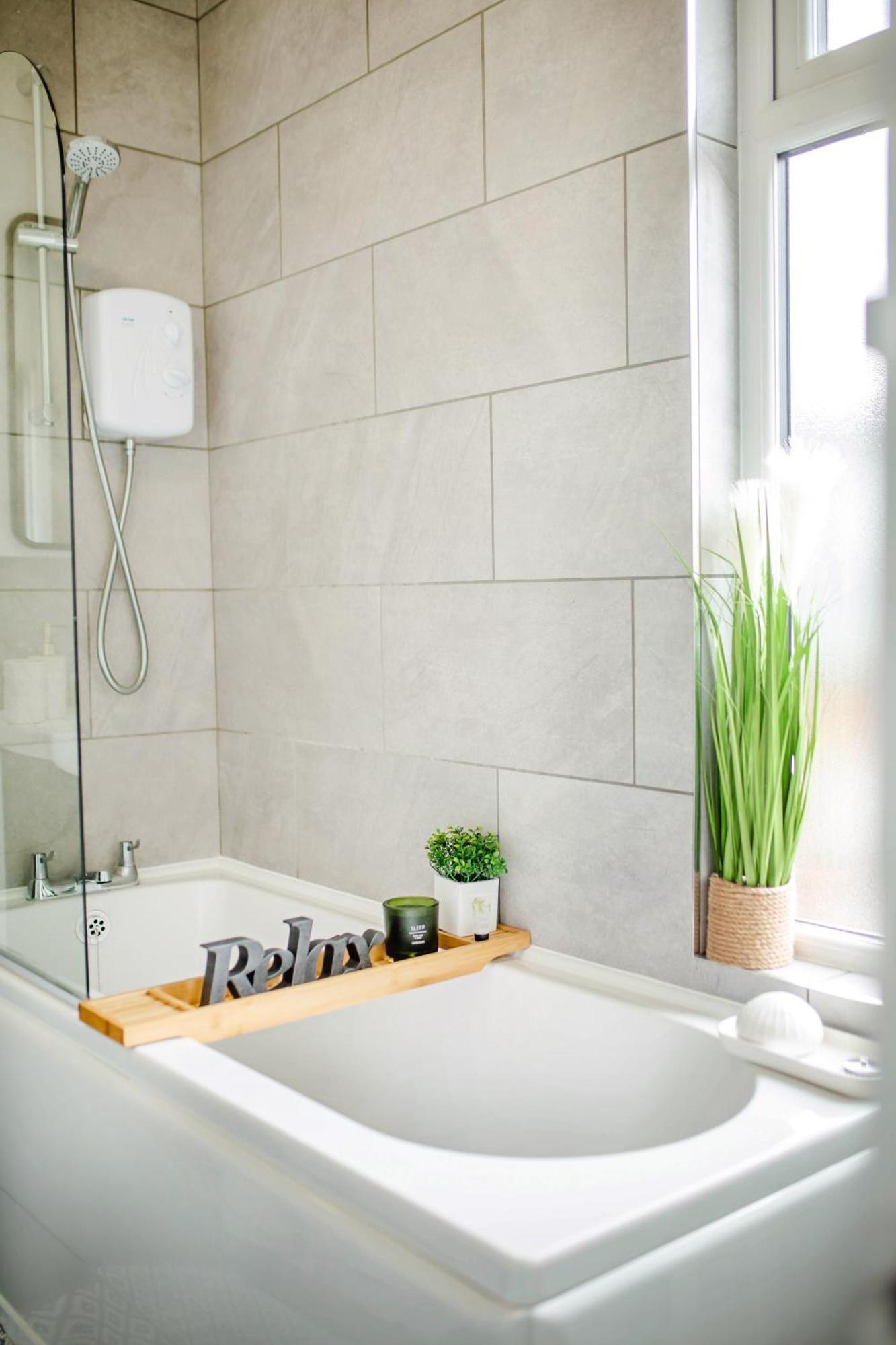 Modern Central Luxury Home With Hot Tub Sauna 11Ppl Sheffield Esterno foto